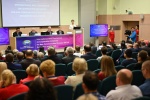Министр здравоохранения ИО принял участие в конференции